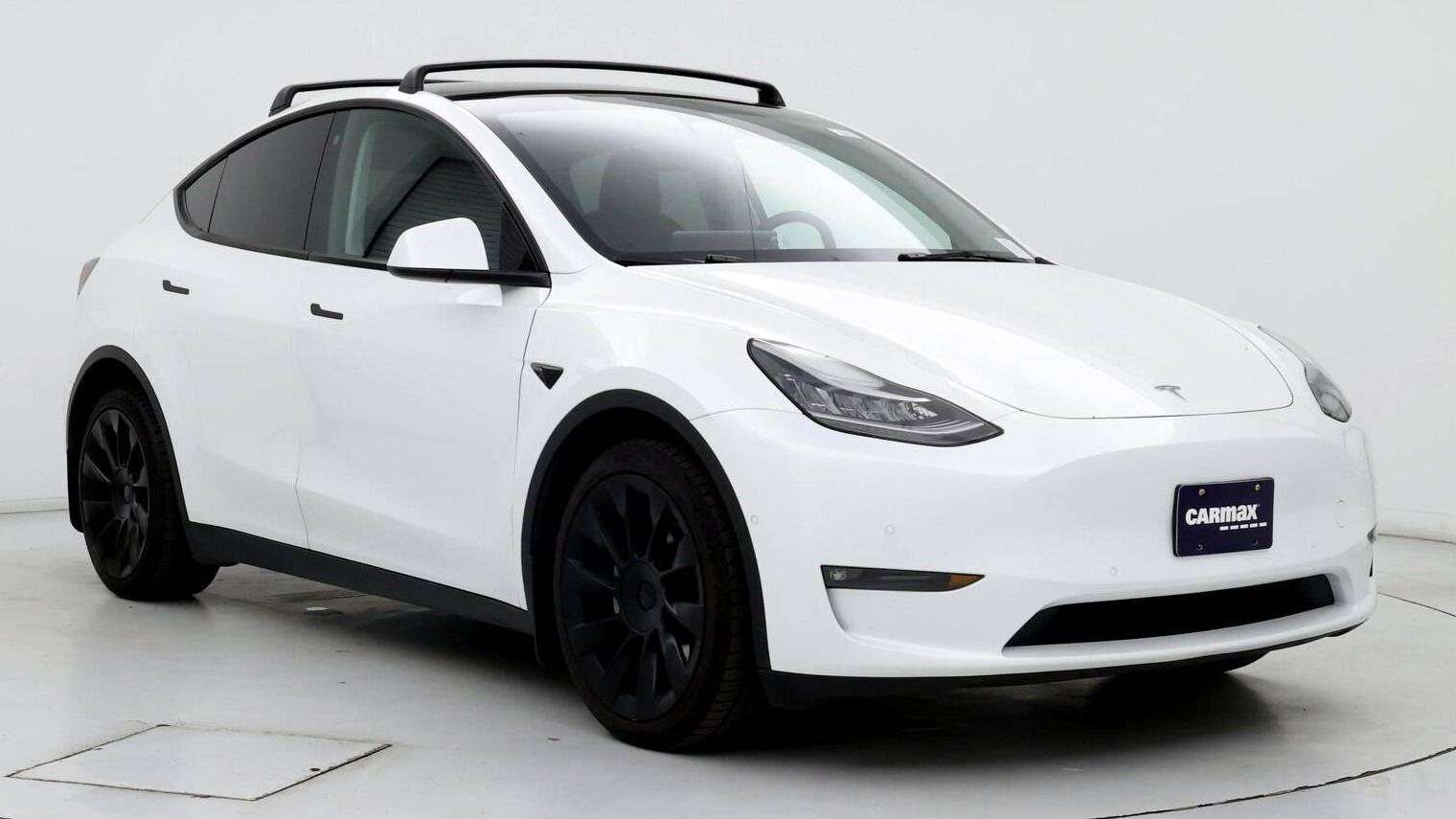 TESLA MODEL Y 2021 5YJYGDEEXMF233188 image